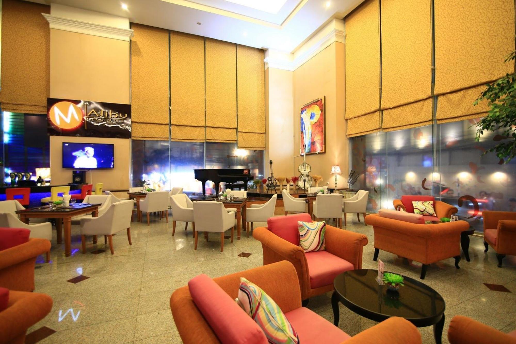 Duangtawan Hotel Chiang Mai — Photos 2